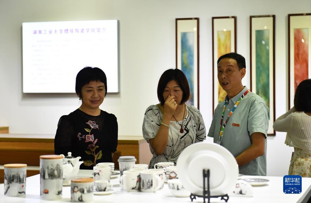 开心捕鱼游戏 下载